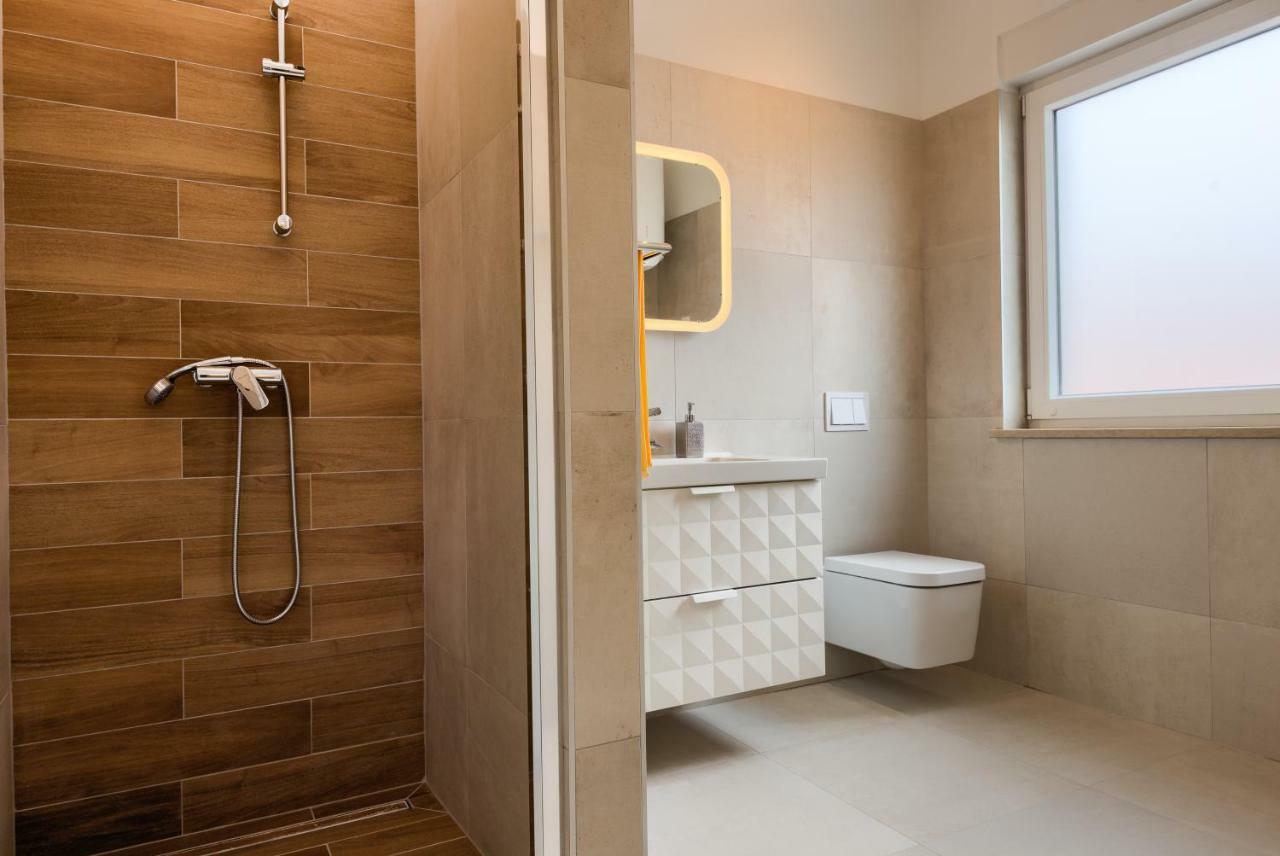 Apartments Dream In Arena 2 Pula Center Free Parking Exterior photo